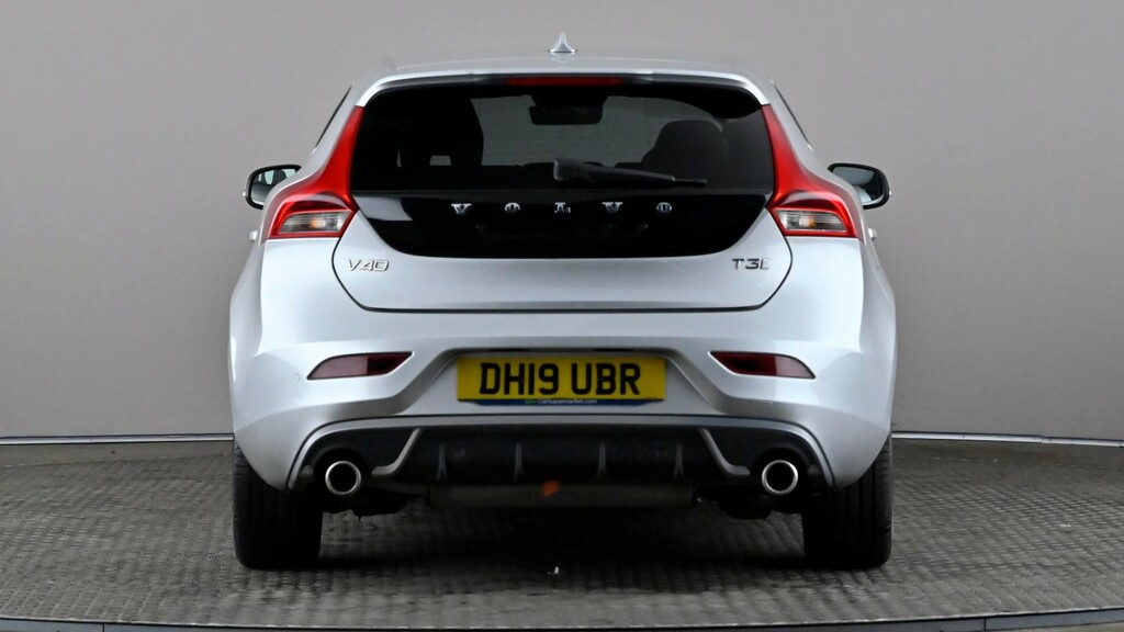 Volvo V40 T3 152 R Design Edition DH19UBR Silver #5