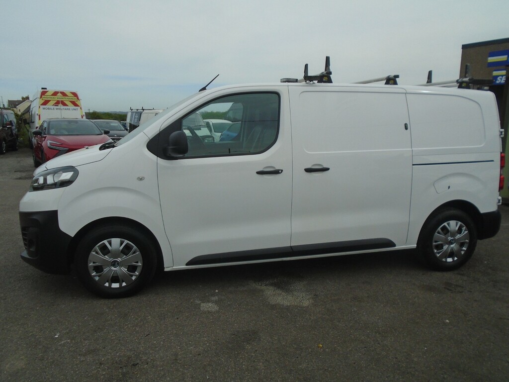 Vauxhall Vivaro L1h1 3100 Dynamic Ss DS21OXF #6