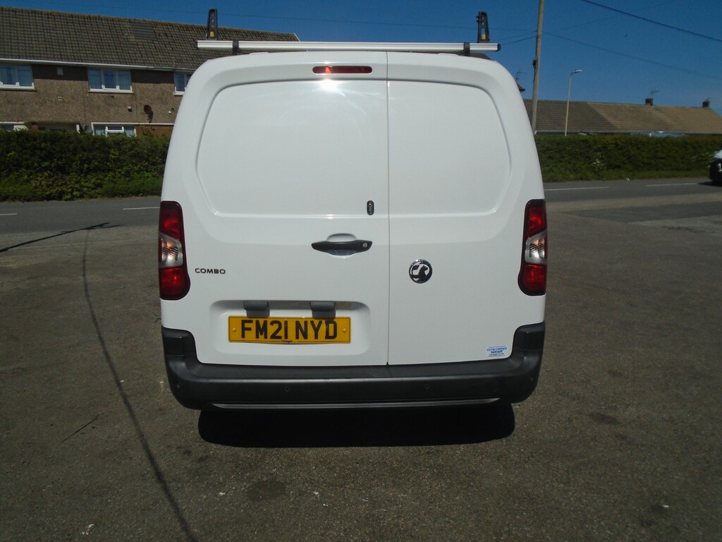 Vauxhall Combo L2 H1 2300 5 Seat Crew Van FM21NYD  #4