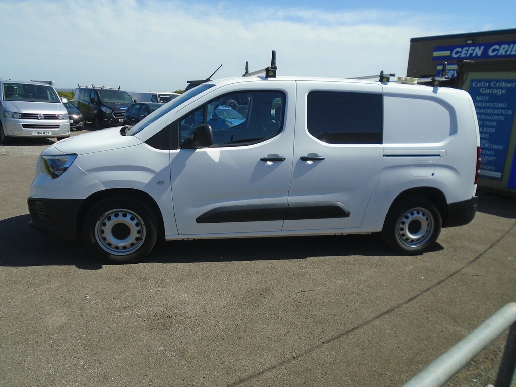 Vauxhall Combo L2 H1 2300 5 Seat Crew Van FM21NYD  #6