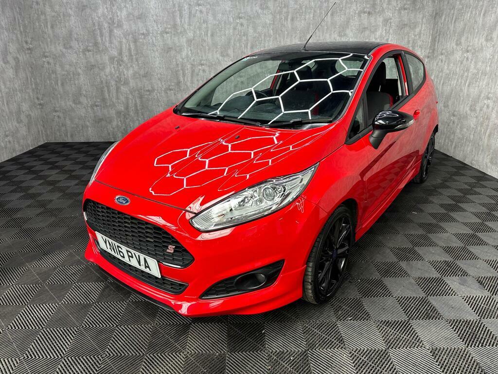 Ford Fiesta 1.0T Ecoboost Zetec S Euro 6 S S Red