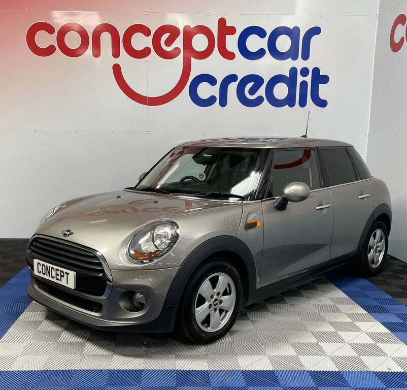 Mini Hatch 1.5 Cooper D Silver