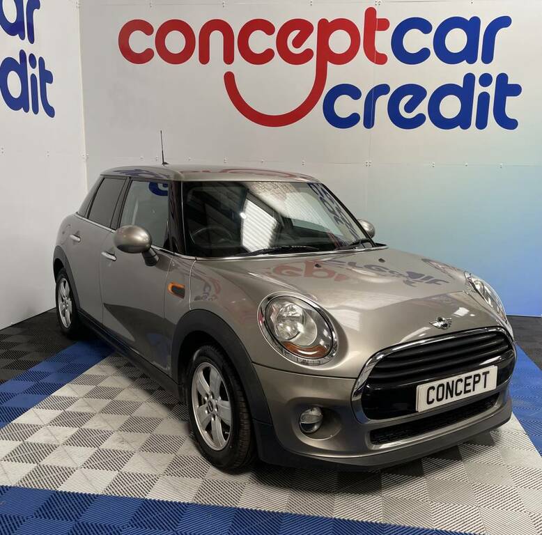 Mini Hatch 1.5 Cooper D Silver #3