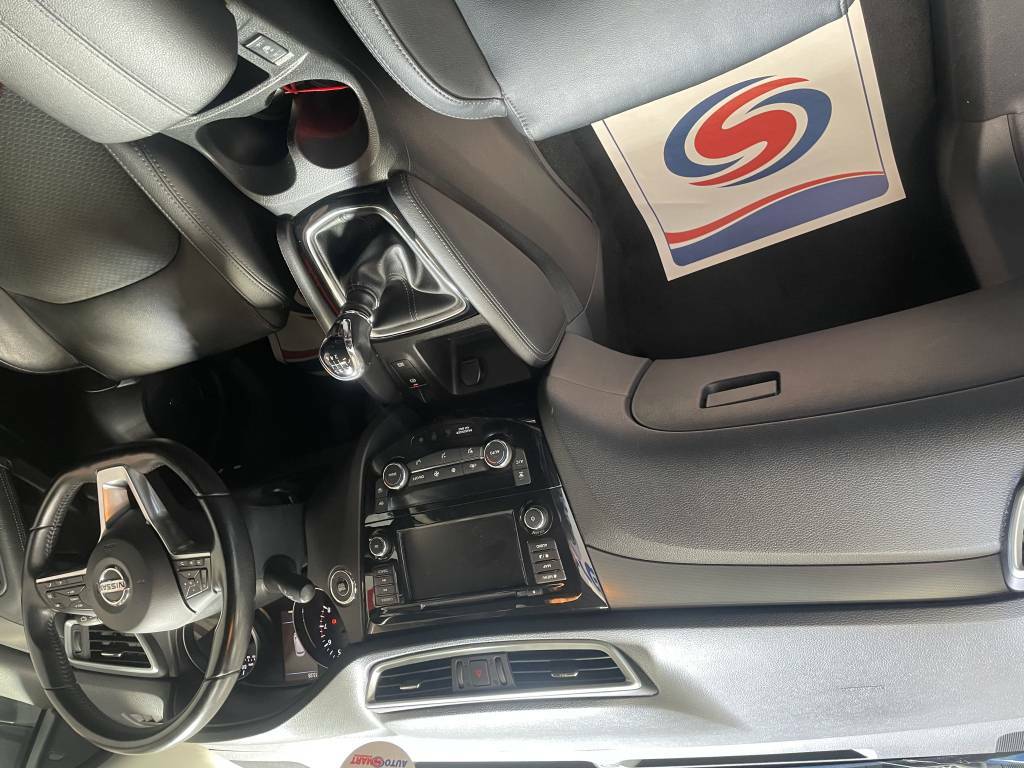 Nissan Qashqai Hatchback 1.3 Dig-t Tekna Blue #3