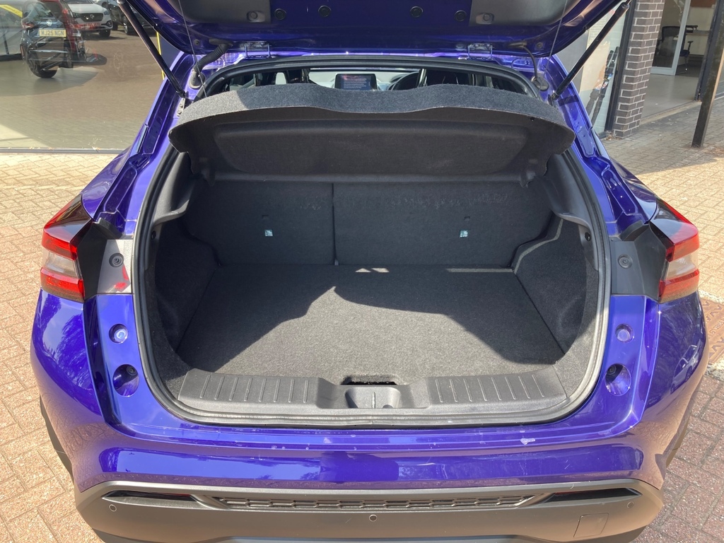 Nissan Juke 1.0 Dig-t 114 Tekna Dct SC22WSW Blue #6