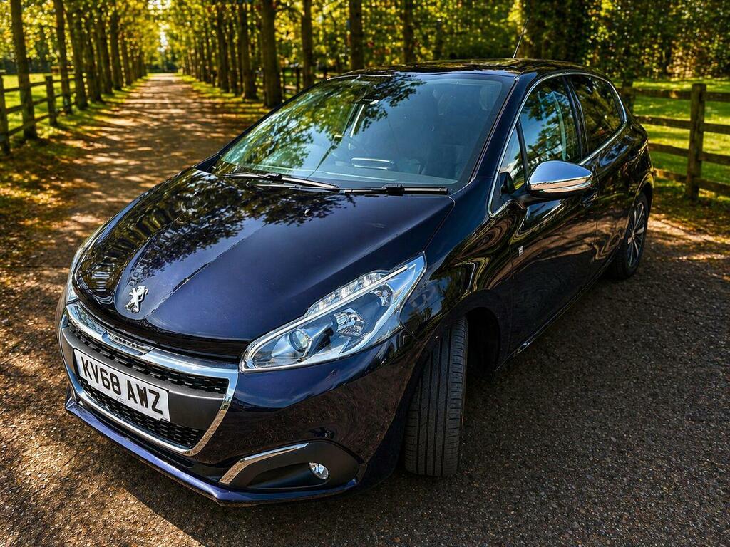 Peugeot 208 Hatchback 1.5 Bluehdi Tech Edition Euro 6 Ss Blue #3