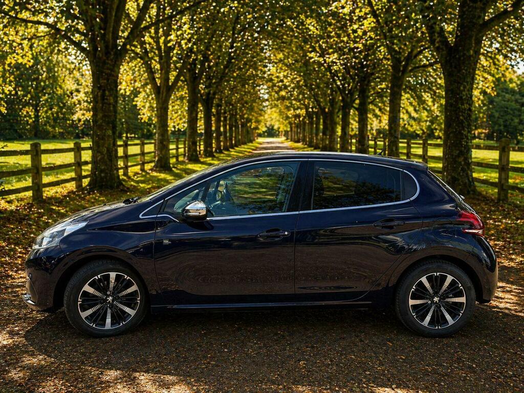 Peugeot 208 Hatchback 1.5 Bluehdi Tech Edition Euro 6 Ss Blue #4