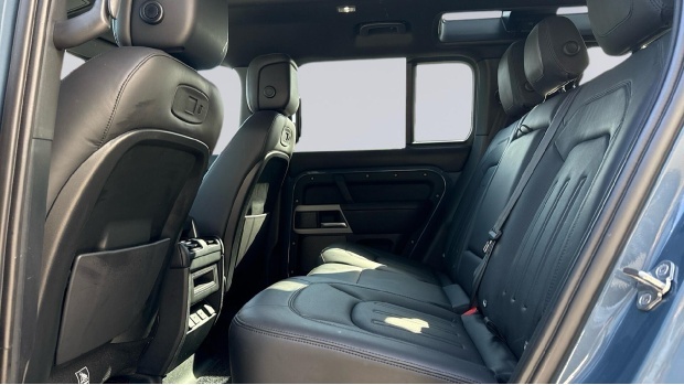 Land Rover Defender 110 D300 Mhev Hse Euro 6 WX71RZE Blue #4