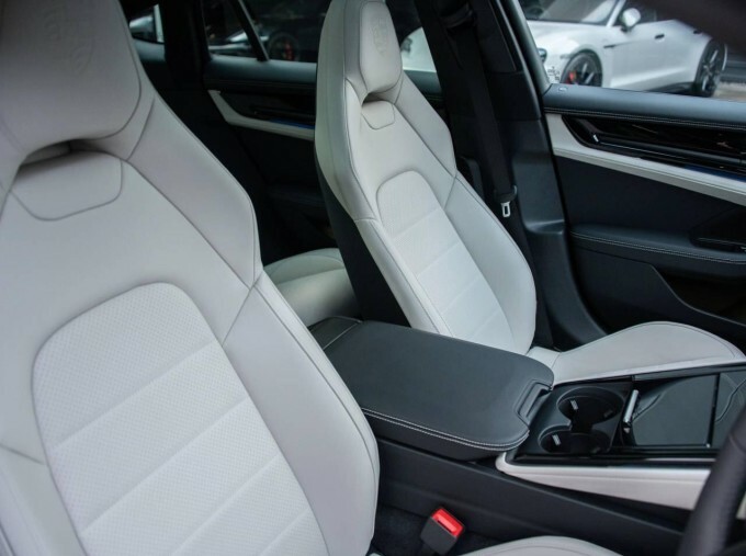 Porsche Panamera V6 4 Saloon Pdk Euro 6 VO75LJV Black #5
