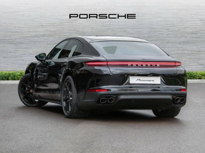 Porsche Panamera V6 4 Saloon Pdk Euro 6 VO75LJV Black #3