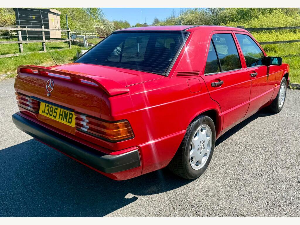 Mercedes-Benz 190 E Red #8