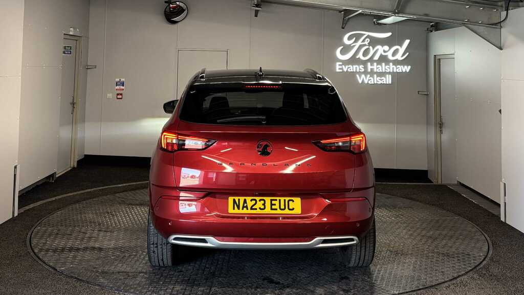 Vauxhall Grandland 1.2 Turbo Ultimate 2023 Red #6