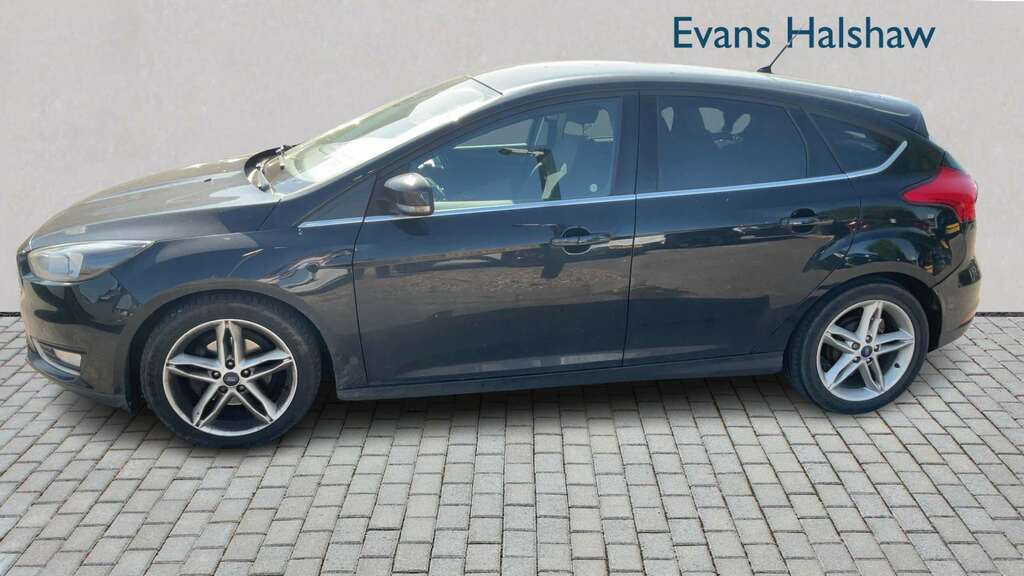 Ford Focus 1.5 Tdci 120 Titanium 2015 MA15BTZ Black #3