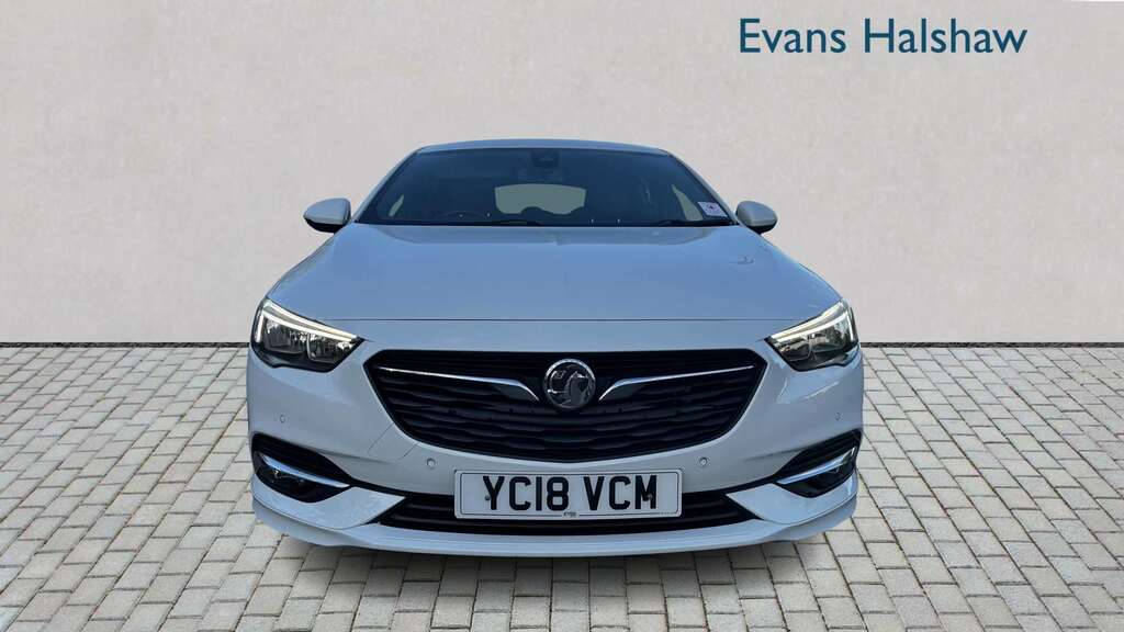 Vauxhall Insignia 1.5T Sri Vx-line Nav 2018 YC18VCM White #2