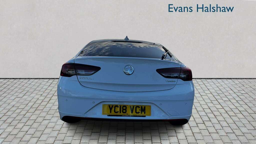 Vauxhall Insignia 1.5T Sri Vx-line Nav 2018 YC18VCM White #5