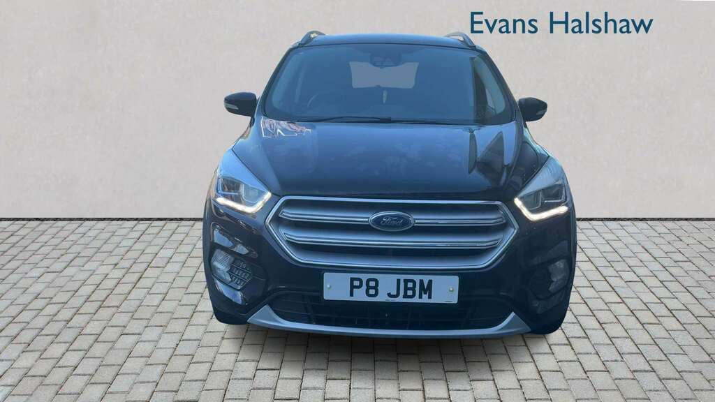 Ford Kuga 1.5 Tdci Titanium 2Wd 2018 SB67HMU Black #2