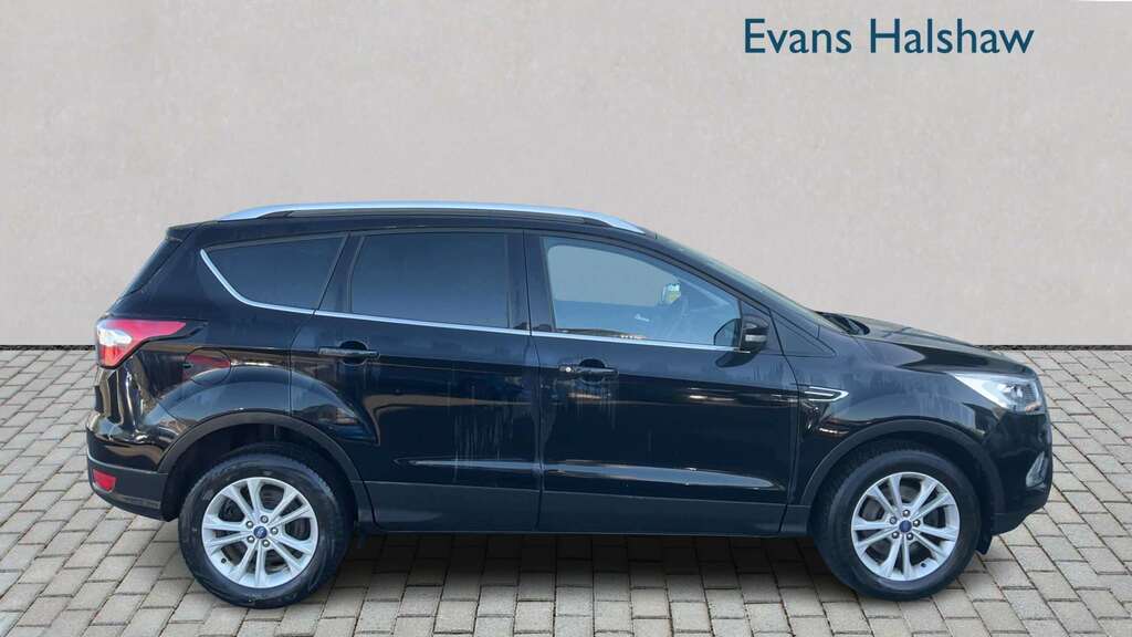 Ford Kuga 1.5 Tdci Titanium 2Wd 2018 SB67HMU Black #3