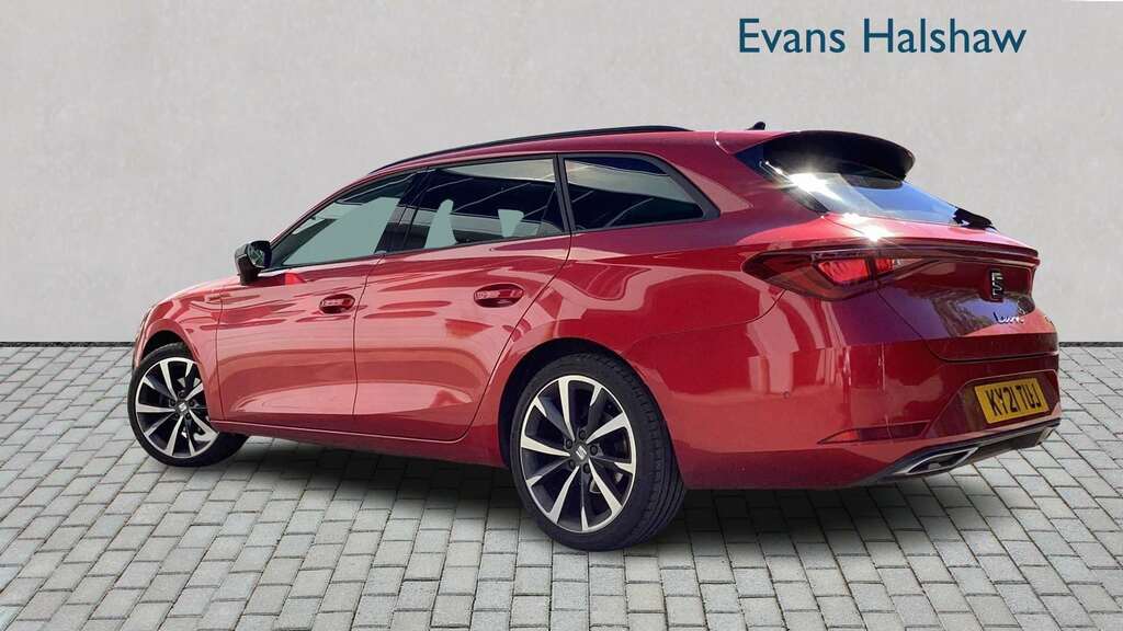 Seat Leon 1.5 Tsi Evo 150 Fr Sport 2021 KY21TUJ Red #2