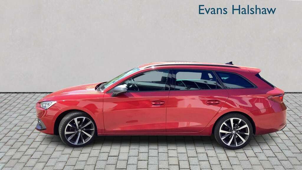 Seat Leon 1.5 Tsi Evo 150 Fr Sport 2021 KY21TUJ Red #3