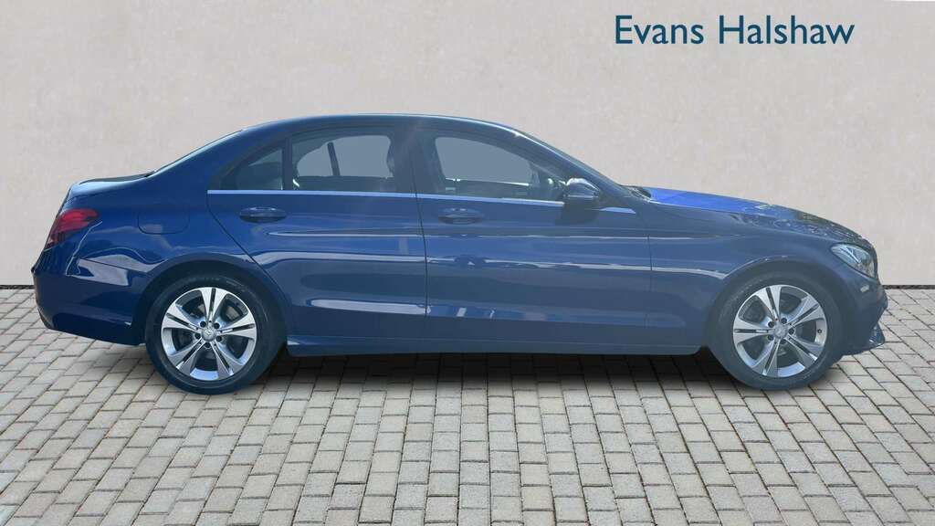 Mercedes-Benz C Class C220d Se Executive Edition 9G-tronic 2018 KM18NMU Blue #6