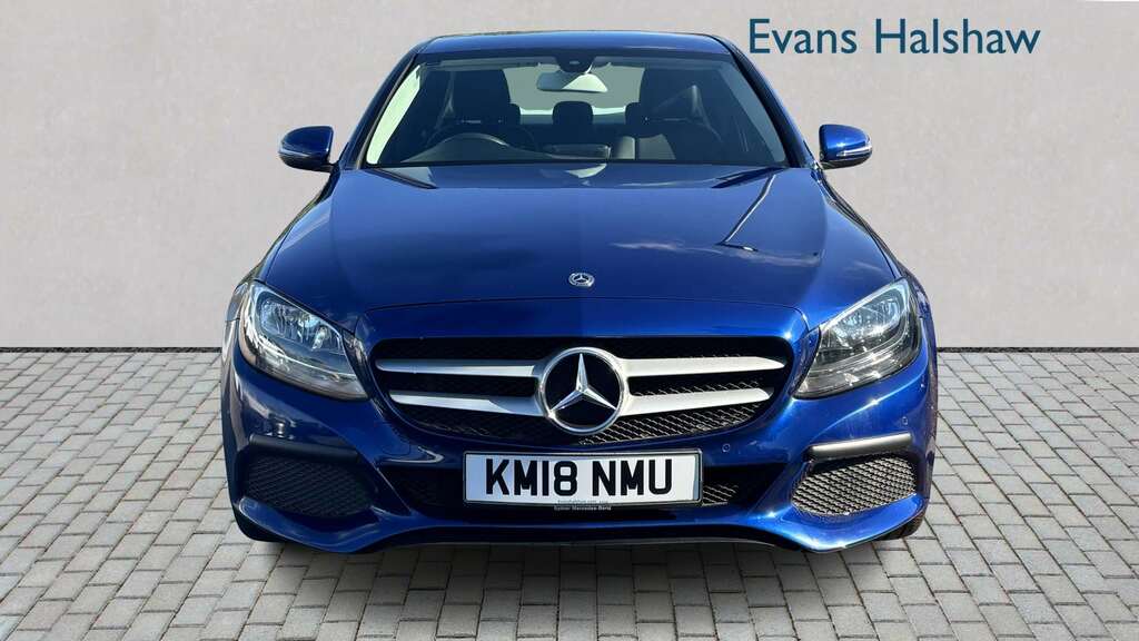 Mercedes-Benz C Class C220d Se Executive Edition 9G-tronic 2018 KM18NMU Blue #4