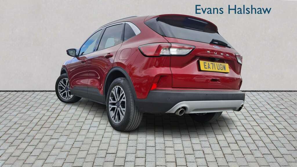 Ford Kuga 1.5 Ecoblue Titanium Edition 2021 EA71UOW Red #2