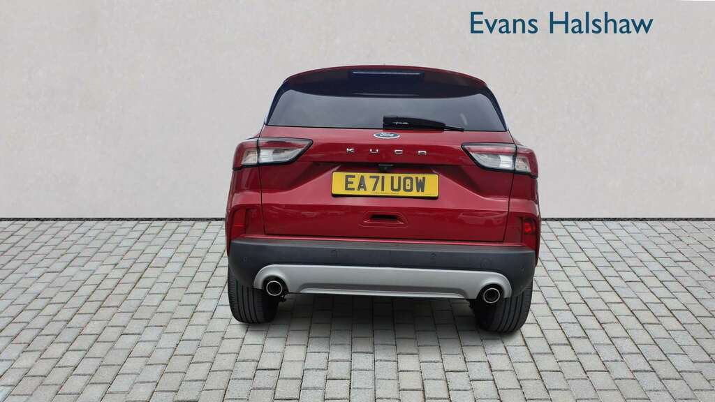 Ford Kuga 1.5 Ecoblue Titanium Edition 2021 EA71UOW Red #4