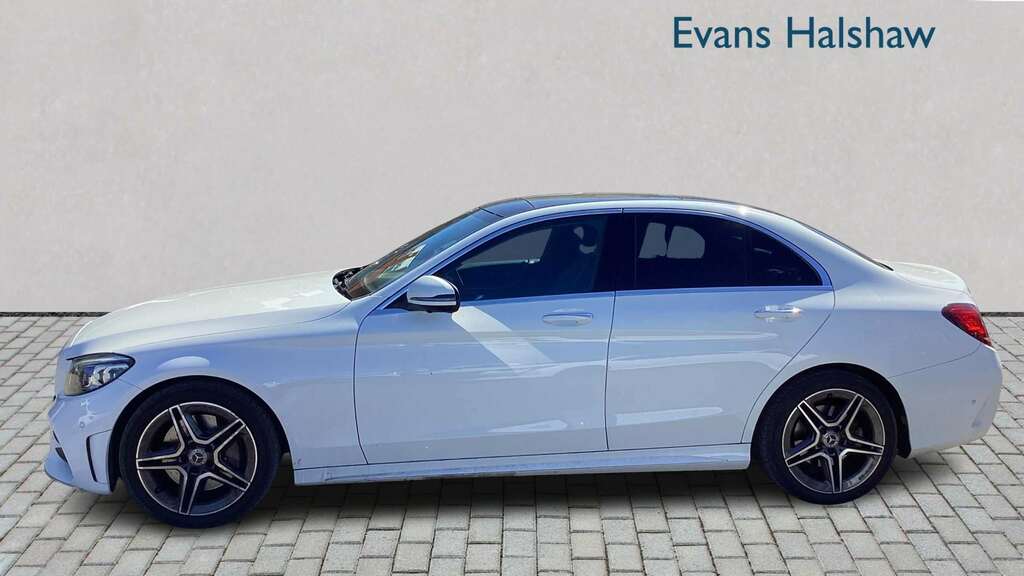 Mercedes-Benz C Class C300d Amg Line Premium Plus 9G-tronic 2019 FX69NLA White #3