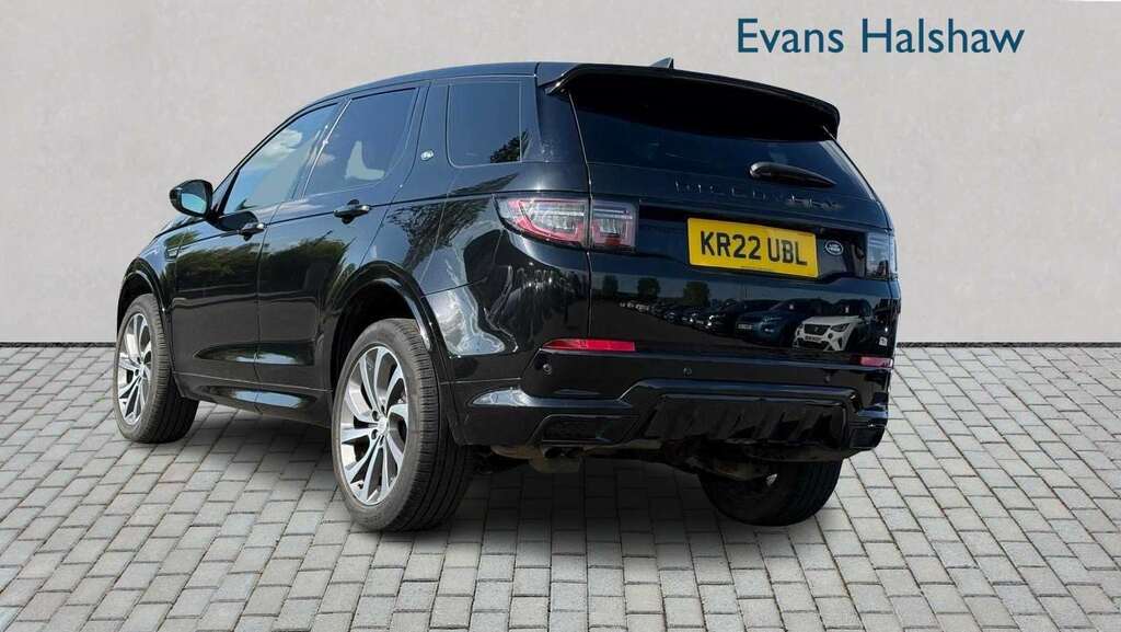 Land Rover Discovery Sport 2.0 D200 R-dynamic Hse 2022 KR22UBL Black #2