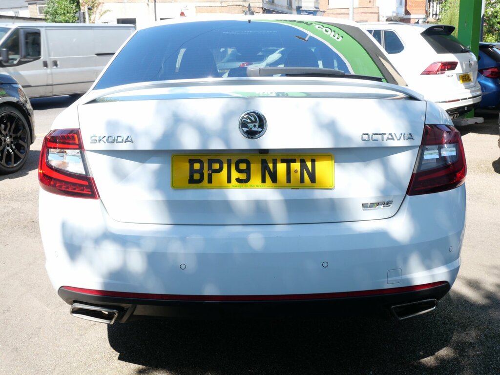 Skoda Octavia 2.0 Tsi Gpf Vrs Dsg Euro 6 Ss BP19NTN White #5