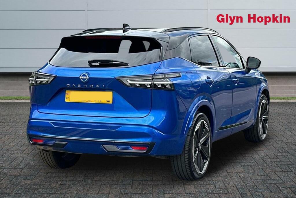 Nissan Qashqai 1.3 Dig-t Mh N-design ET25MHE Black #3