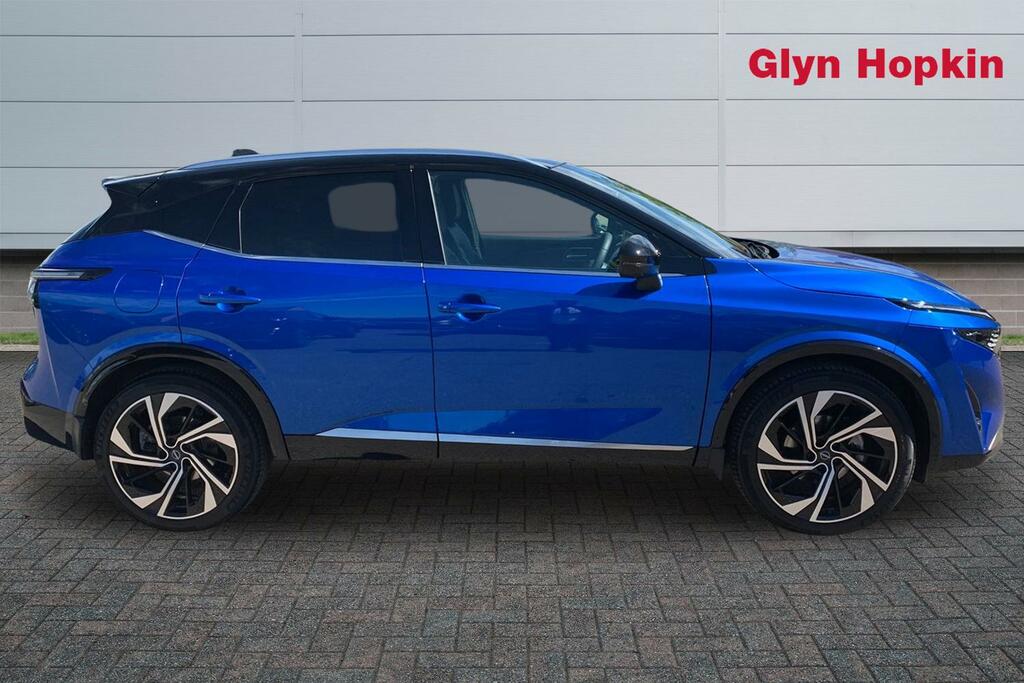 Nissan Qashqai 1.3 Dig-t Mh 158 Tekna AX25FVP Black #2