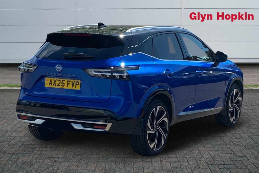 Nissan Qashqai 1.3 Dig-t Mh 158 Tekna AX25FVP Black #3