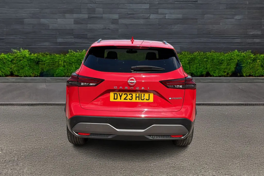 Nissan Qashqai Hatchback 1.5 E-power Tekna DY23HUJ Red #6