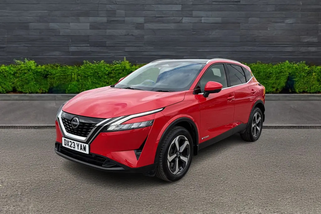 Nissan Qashqai Hatchback 1.5 E-power N-connec Red #3