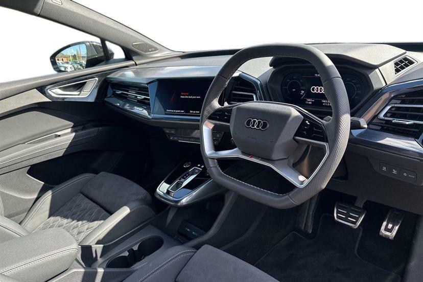 Audi Q4 E Tron 150Kw 40 63Kwh Black Edition Tech Pack MV26JNX Grey #6