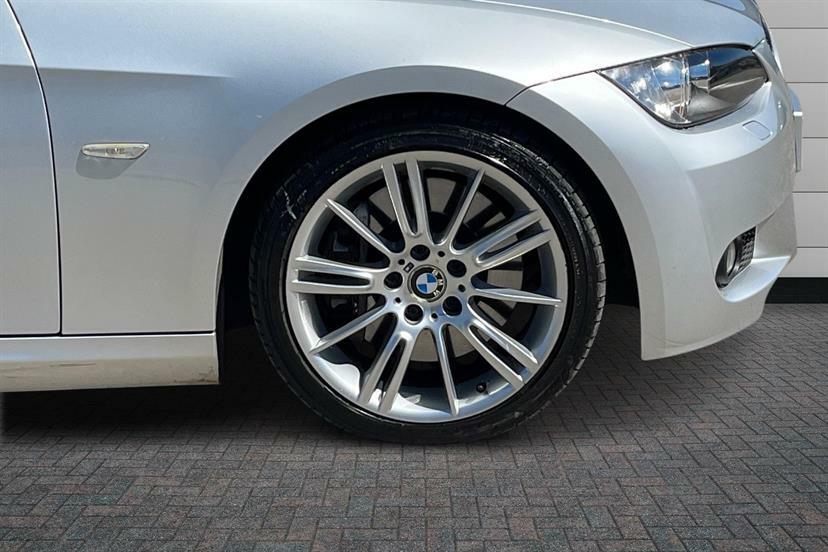 BMW 3 Series 330D M Sport Step #5