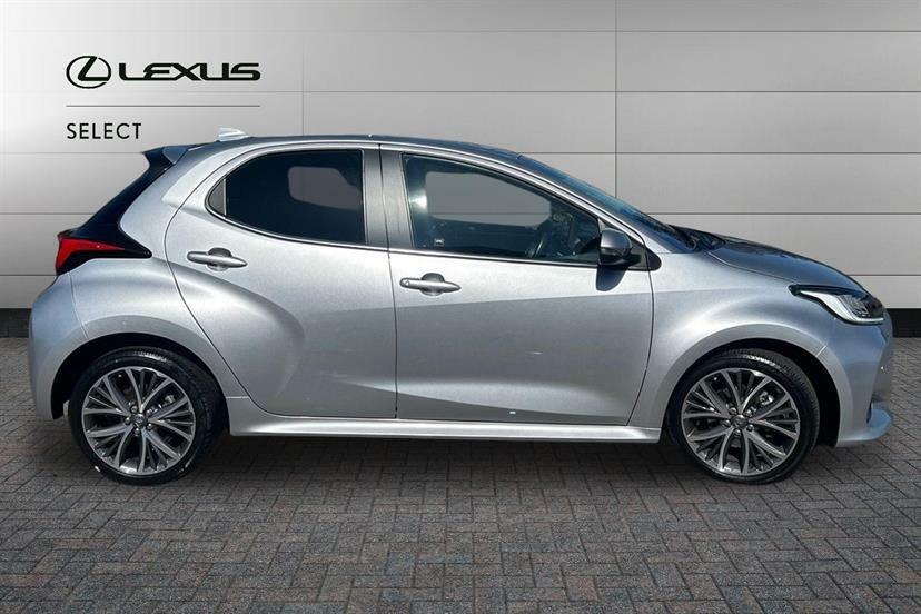 Toyota Yaris 1.5 Hybrid Excel Cvt WP72DXZ Silver #4