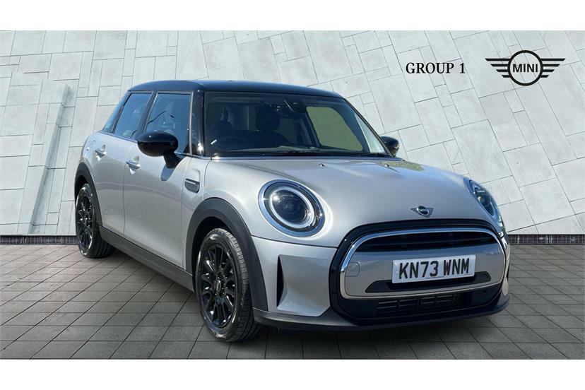 Mini Hatch 1.5 Cooper Classic Comfortnav Pack Silver