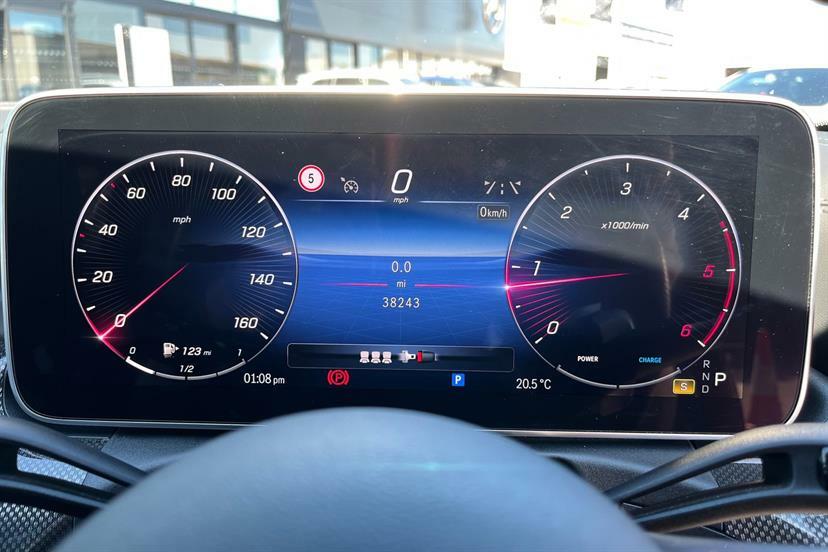 Mercedes-Benz C Class C220d Amg Line 9G-tronic DP23FVX Black #6