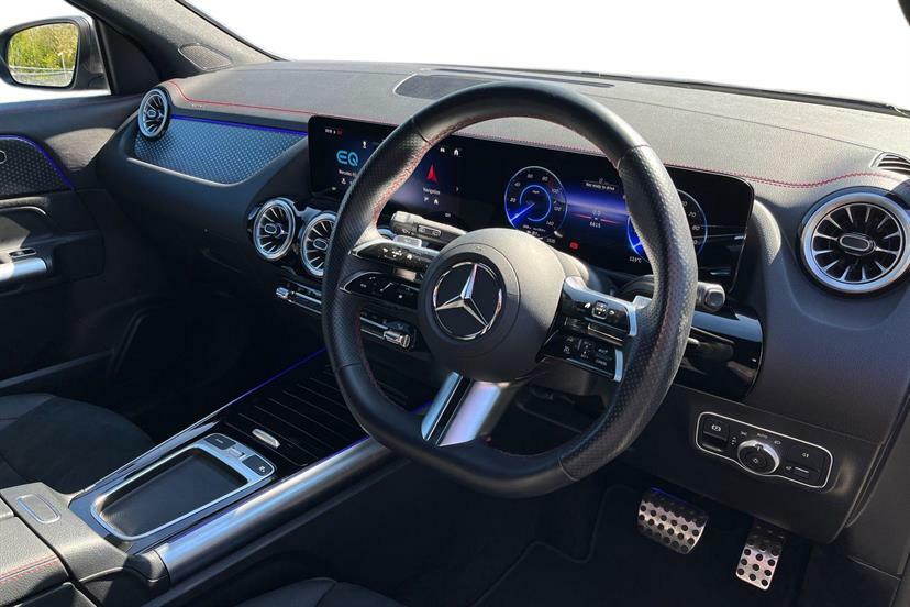 Mercedes-Benz EQA 250 140Kw Amg Line Executive 70.5Kwh KM74PWK Grey #5