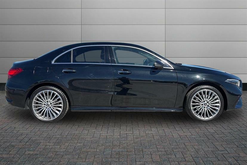 Mercedes-Benz A Class A250e Amg Line Premium Black #3