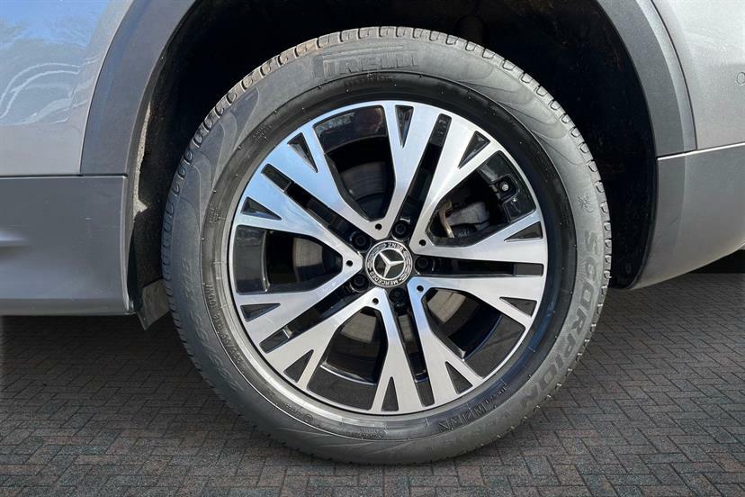 Mercedes-Benz GLB Class 200 Sport Executive 7G-tronic KX25YUJ Grey #4