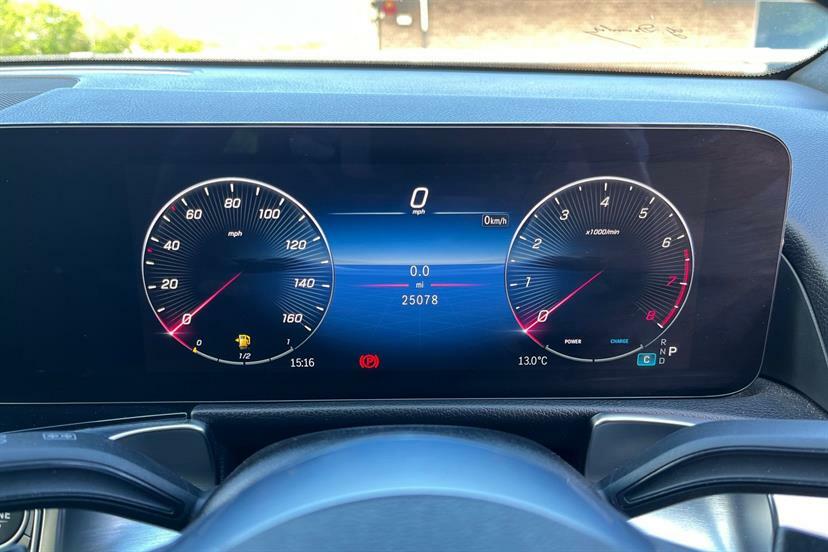 Mercedes-Benz GLB Class 200 Sport Executive 7G-tronic KX25YUJ Grey #6