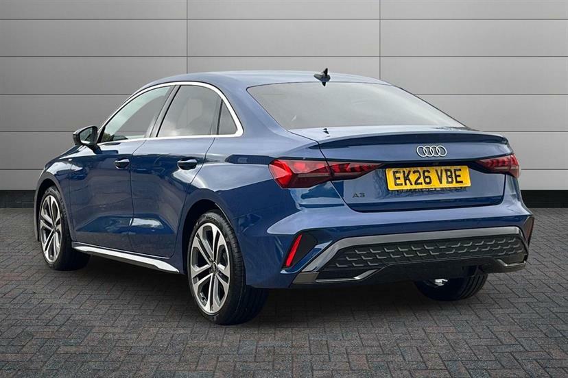 Audi A3 1.5 Tfsi 116 S Line S Tronic EK26VBE Blue #3