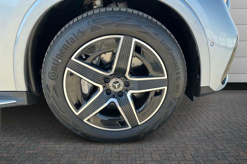 Mercedes-Benz GLC Class 300 4Matic Amg Line 9G-tronic KO25UOA Silver #4