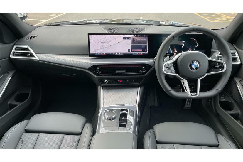 BMW 3 Series 320I M Sport Step KP26TTX Black #4