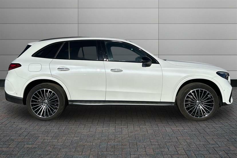 Mercedes-Benz GLC Class 300E 4Matic Amg Line Prem Plus 9G-tronic KR75GWM White #3