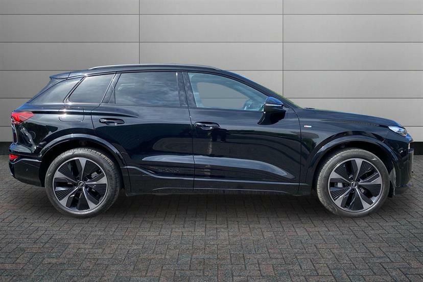 Audi Q6 E-Tron 315Kw Quattro 100Kwh Black Edition WU26EZC Black #4