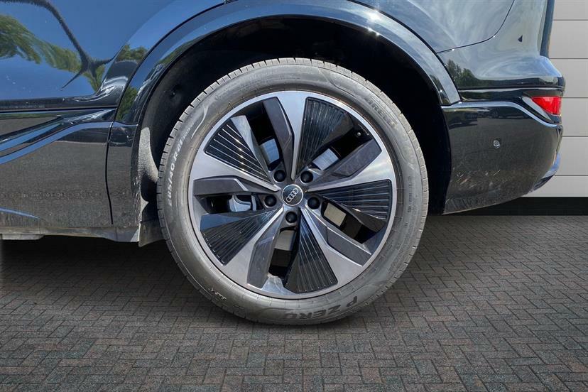 Audi Q6 E-Tron 315Kw Quattro 100Kwh Black Edition WU26EZC Black #5
